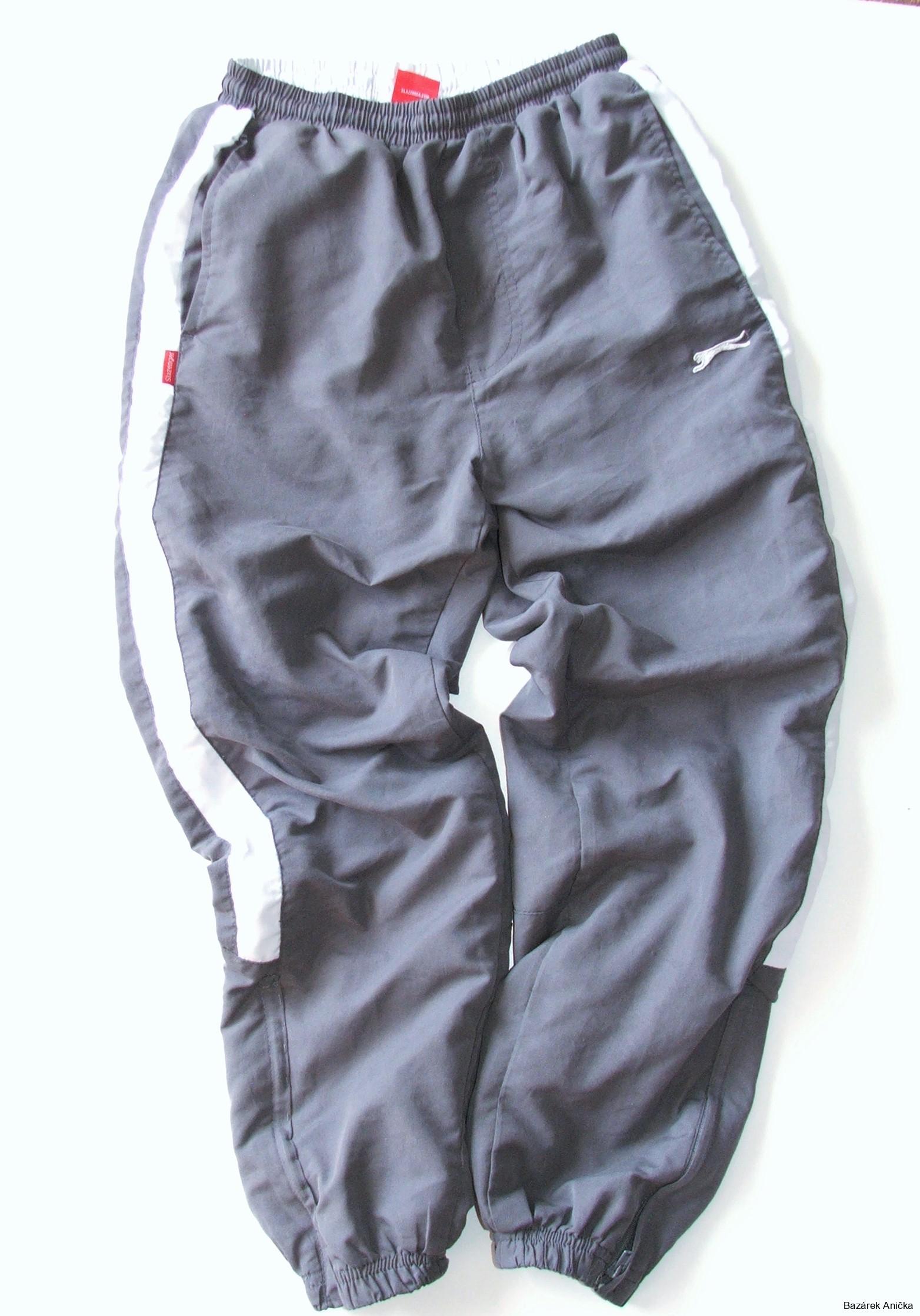 Sportovní tepláky vel. 134 / 140, Slazenger