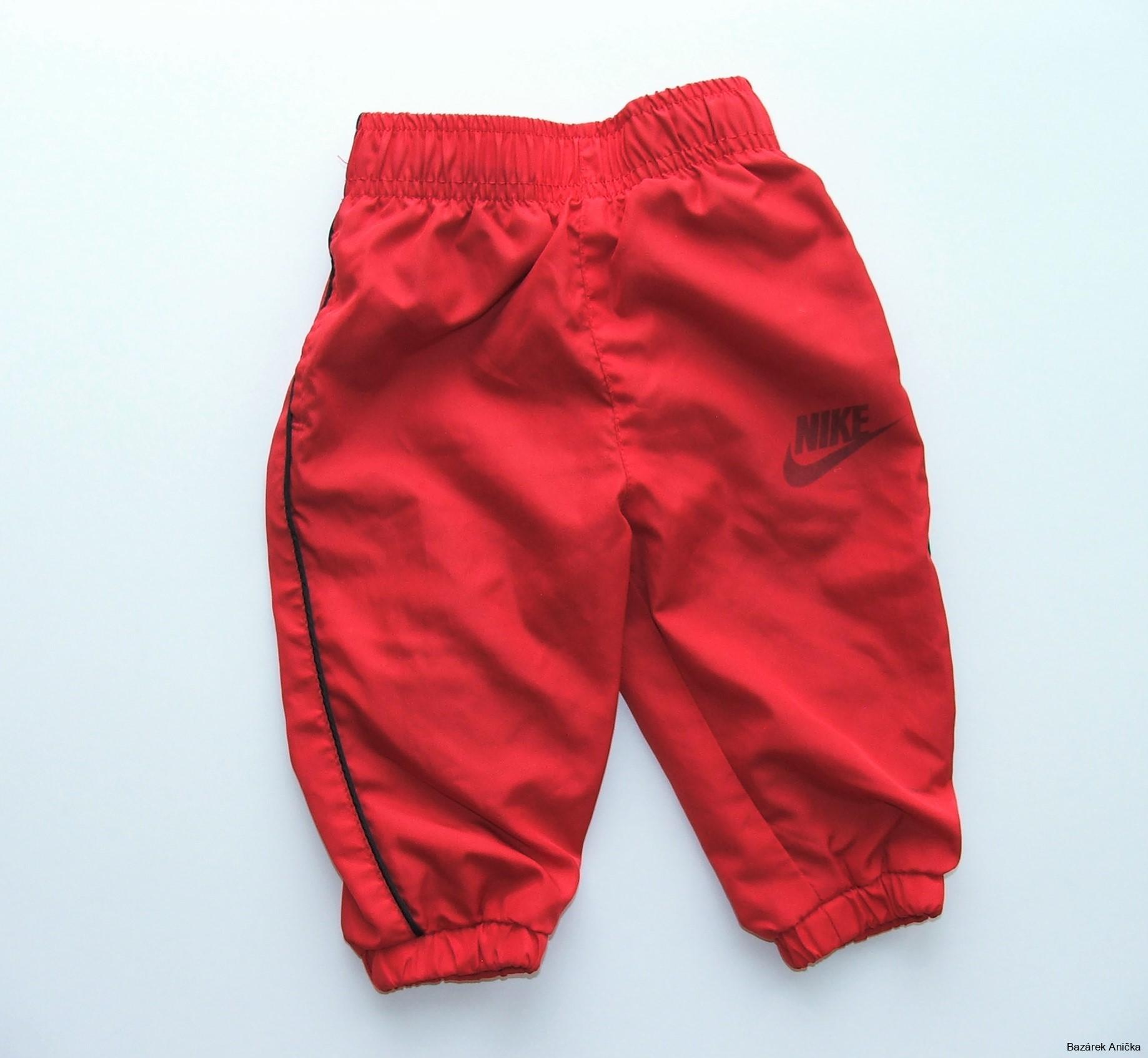 Sportovní chlapecké tepláky vel. 68, Nike