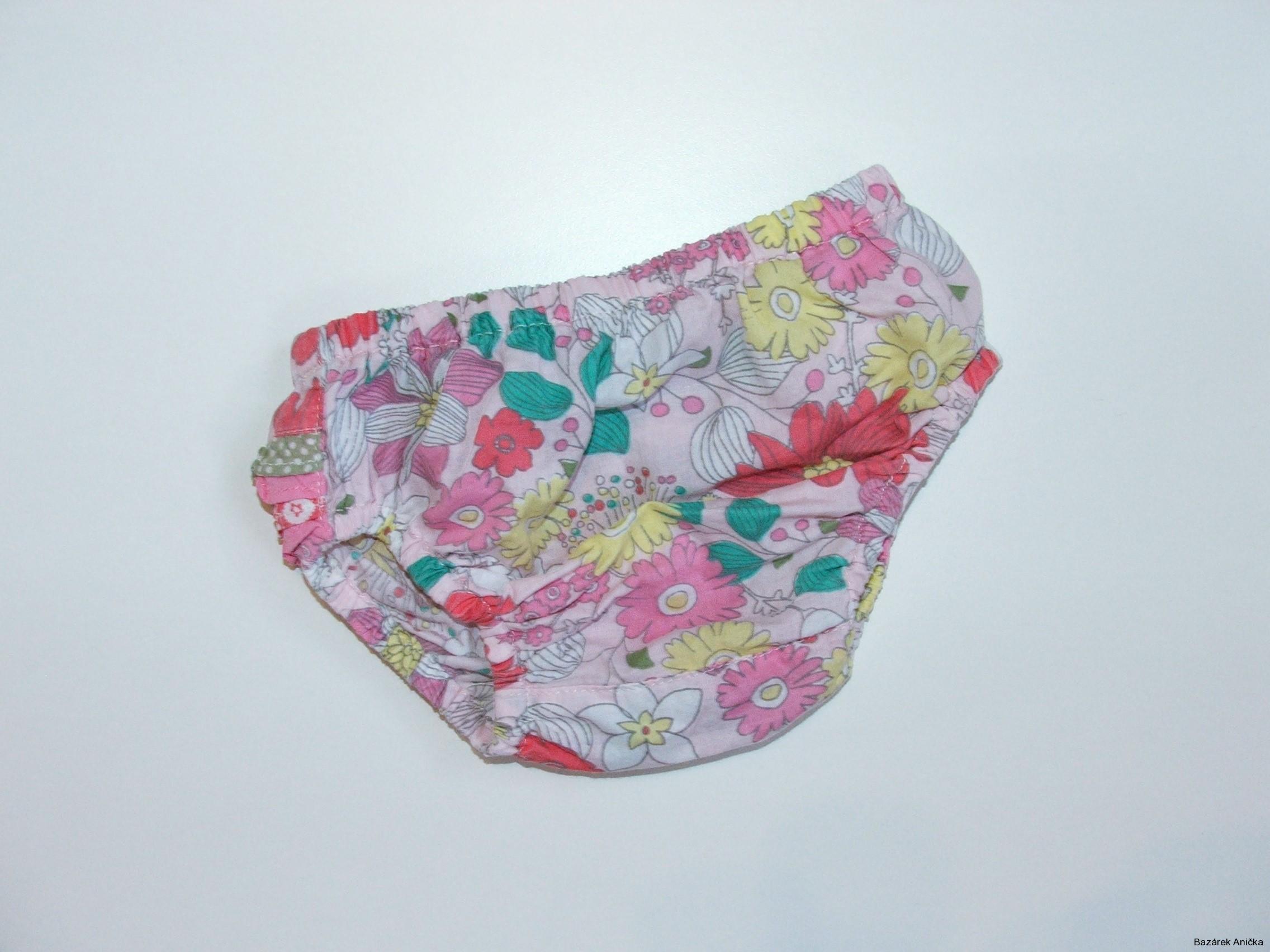 Květované kalhotky na plínku vel. 62, Miniclub