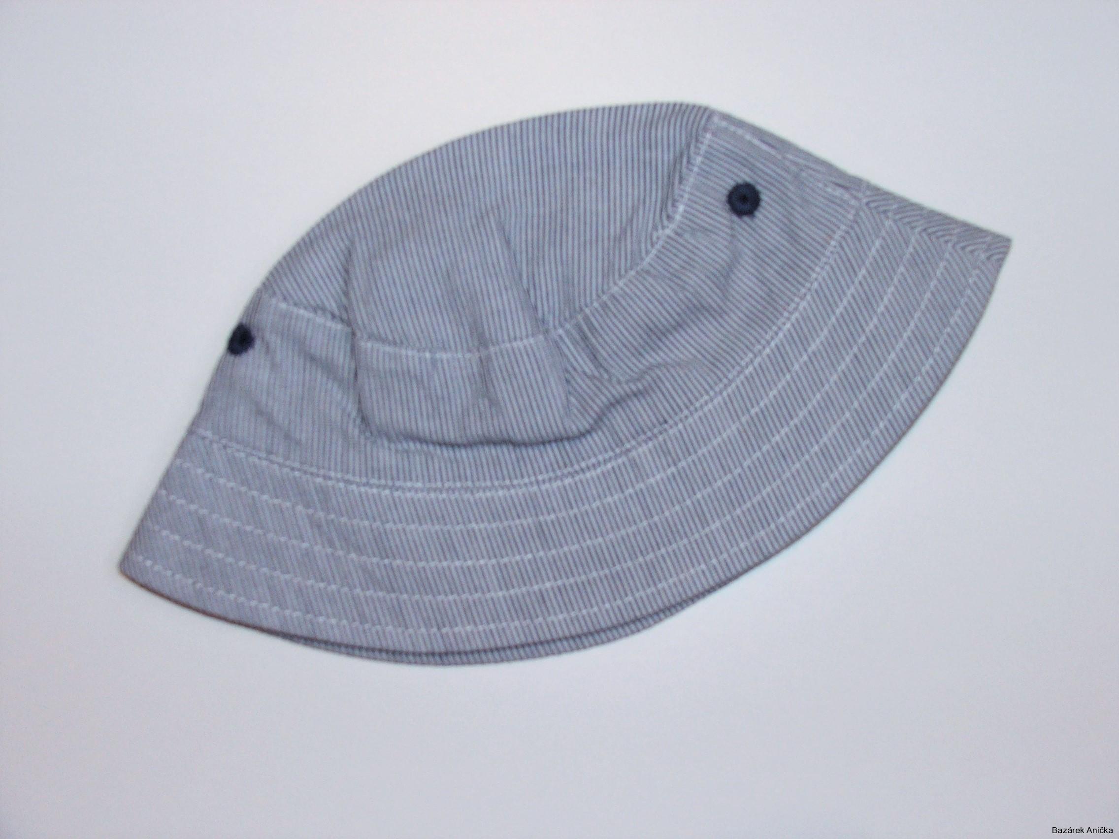 Plátěný chlapecký klobouk vel. 62, F&F